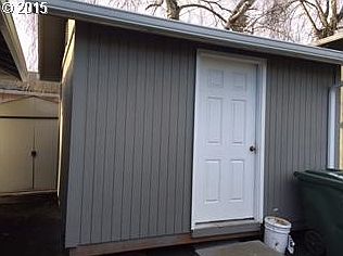 4th image of 5420 NE 34th St