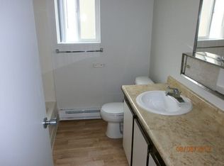 17978 NE Oregon St, Portland, OR 97230