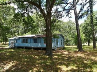 238 Woodlands Dr, Trinity, TX 75862