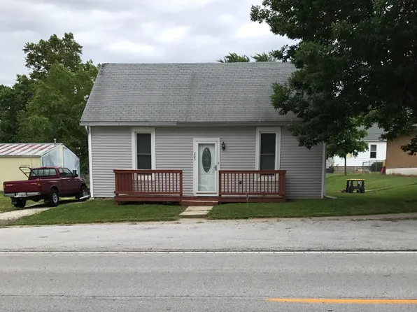 205 S Main St, Liberty, IL 62347