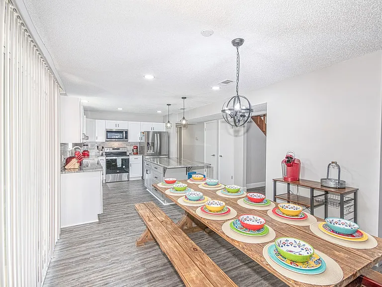430 Grail Ct — Photo 8
