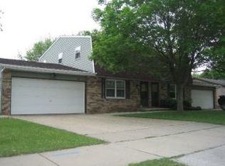 2151 Packerland Dr, Green Bay, WI 54313