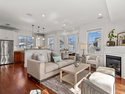 67 Church St #1, Dorchester, MA, 02122