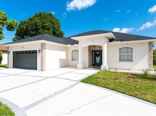 615 Magellan Dr, Sarasota, FL 34243