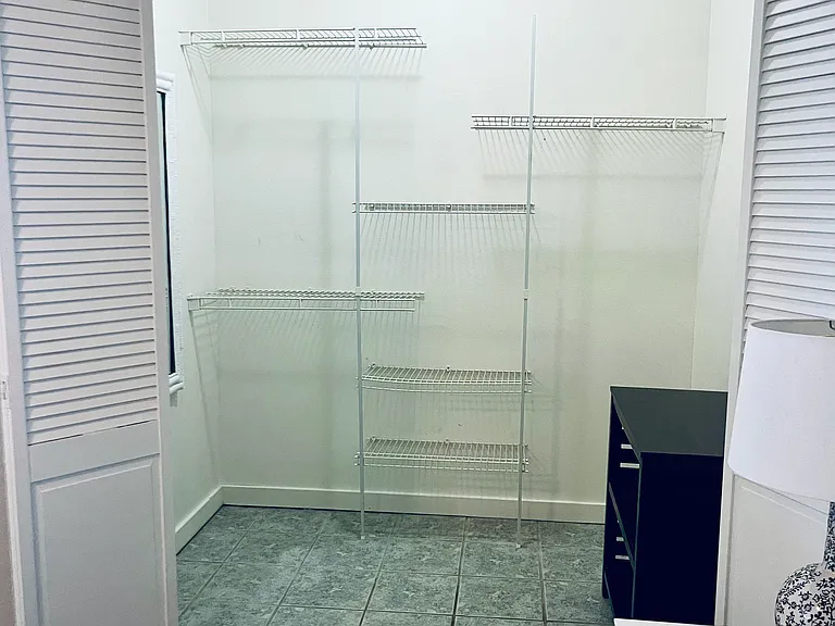 1006 Koohoo Pl #B — Photo 14