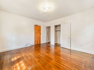 5556 Covode St APT 3, Pittsburgh, PA 15217