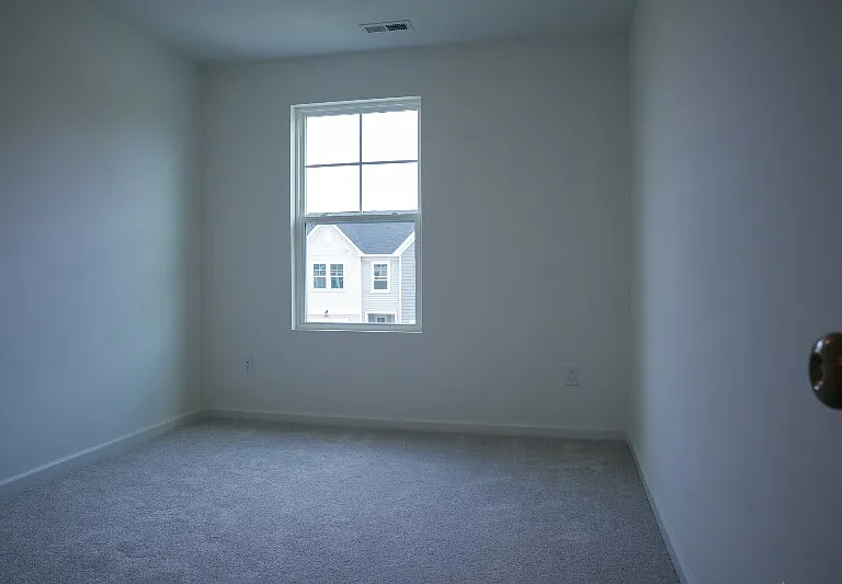 878 Pilot St — Photo 16