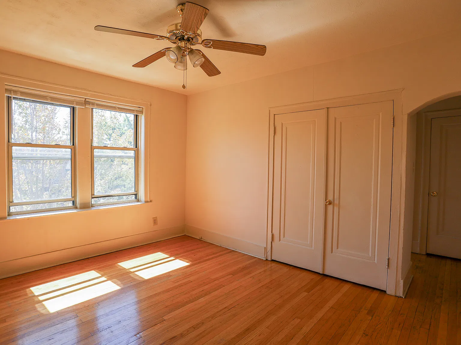 1 bed, 700 sqft, $1,700 — Photo 3