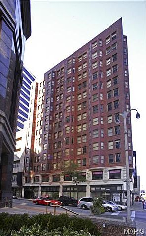 1st image of 301 N Broadway