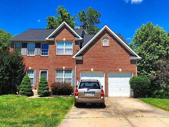 2nd image of 2702 Lantana Dr