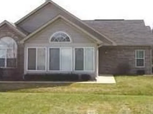 604 Willow Brook Dr NE, Warren, OH 44483