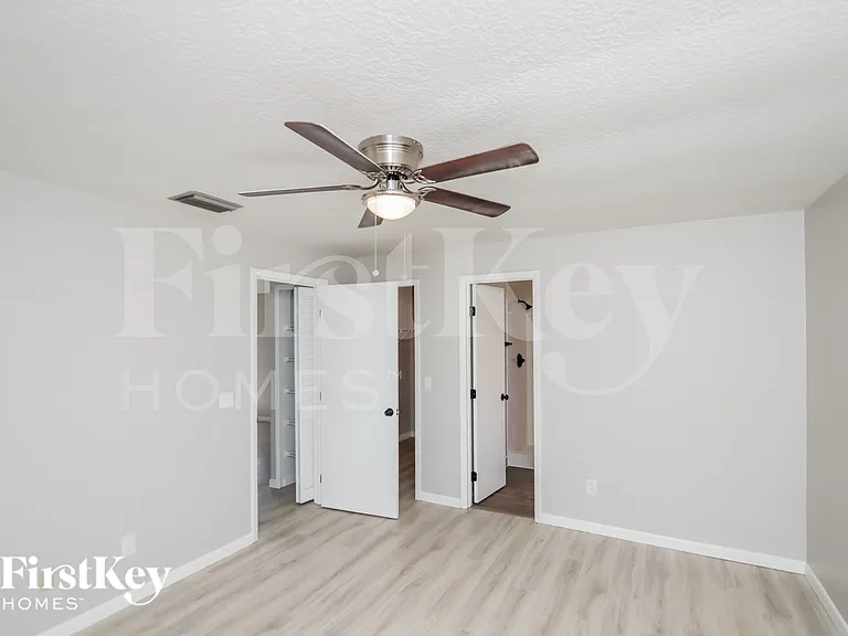1377 Prum Ave NW — Photo 9