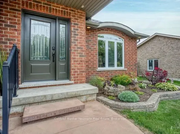 380 Brunswick St, Minto, ON N0G 2P0