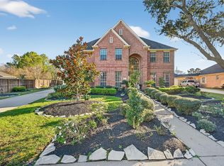 8502 Beacon Bend Ln, Pearland, TX 77584