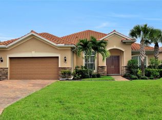 9303 Fieldstone Ln, Naples, FL 34120