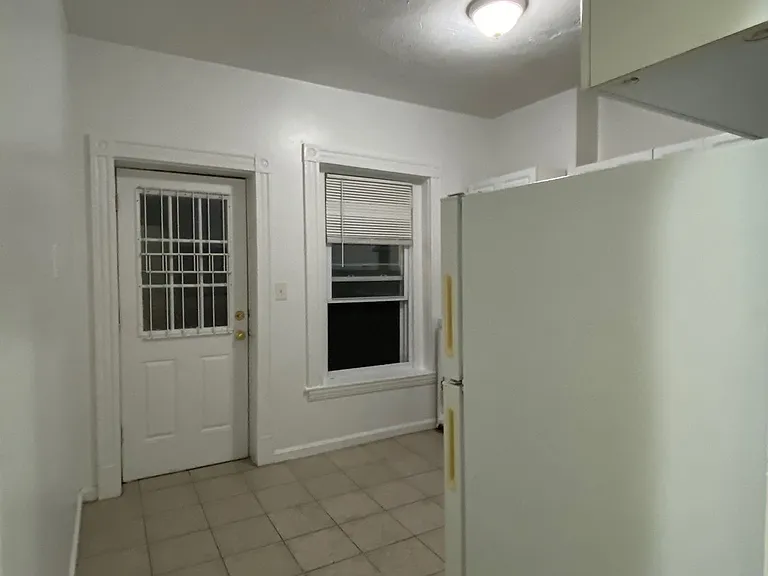 75 Brighton Ave #3C — Photo 50