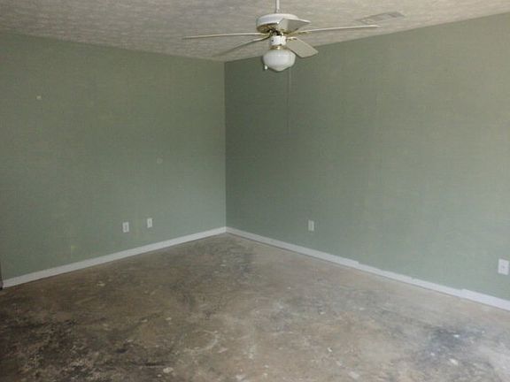 2nd image of 1100 4th Pl S