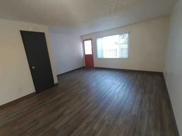 Country Pines Townhomes