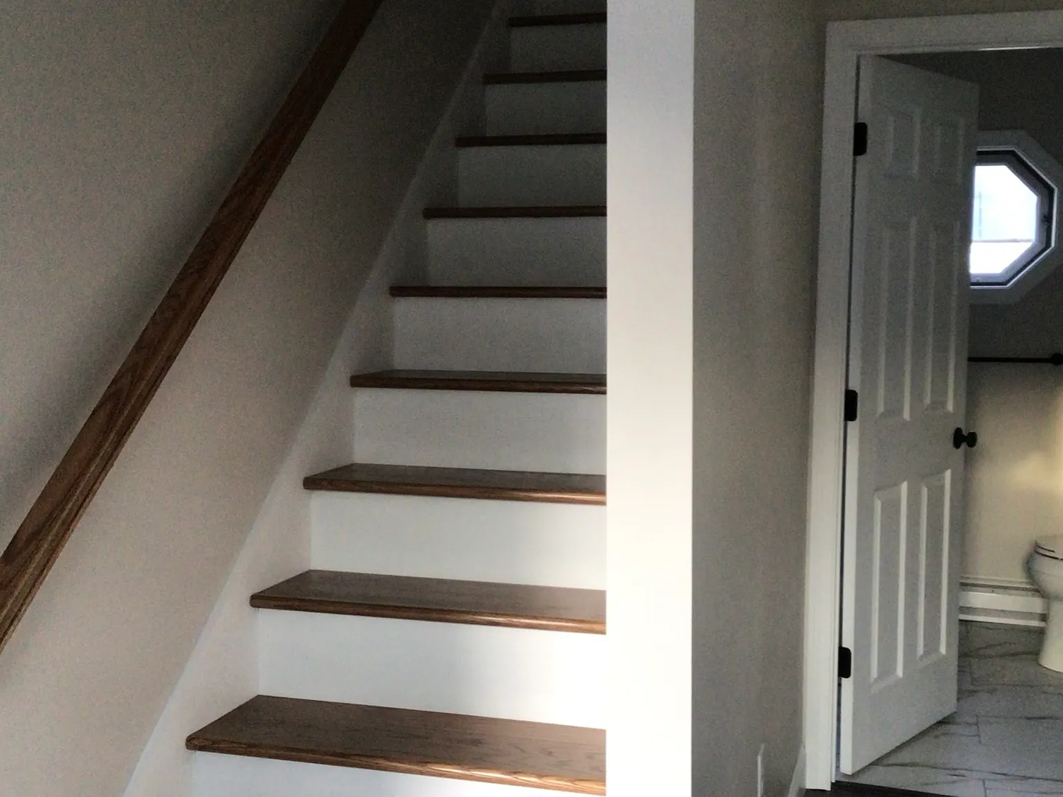 1 bed, 1.5 bath, 800 sqft, $2,500 — Photo 2