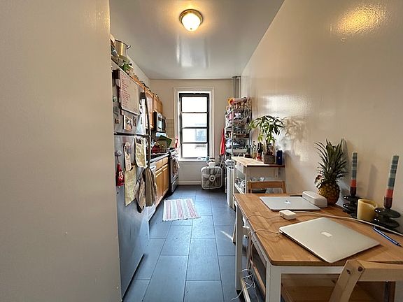 4th image of 486 Brooklyn Ave APT F12