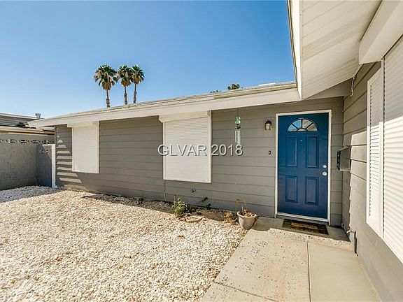 4th image of 4281 Hazelcrest Dr