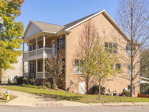 2nd image of 193 Harold Ct