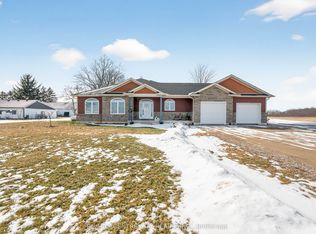 22273 Pratt Siding Rd, Southwest Middlesex, ON N0L2N0