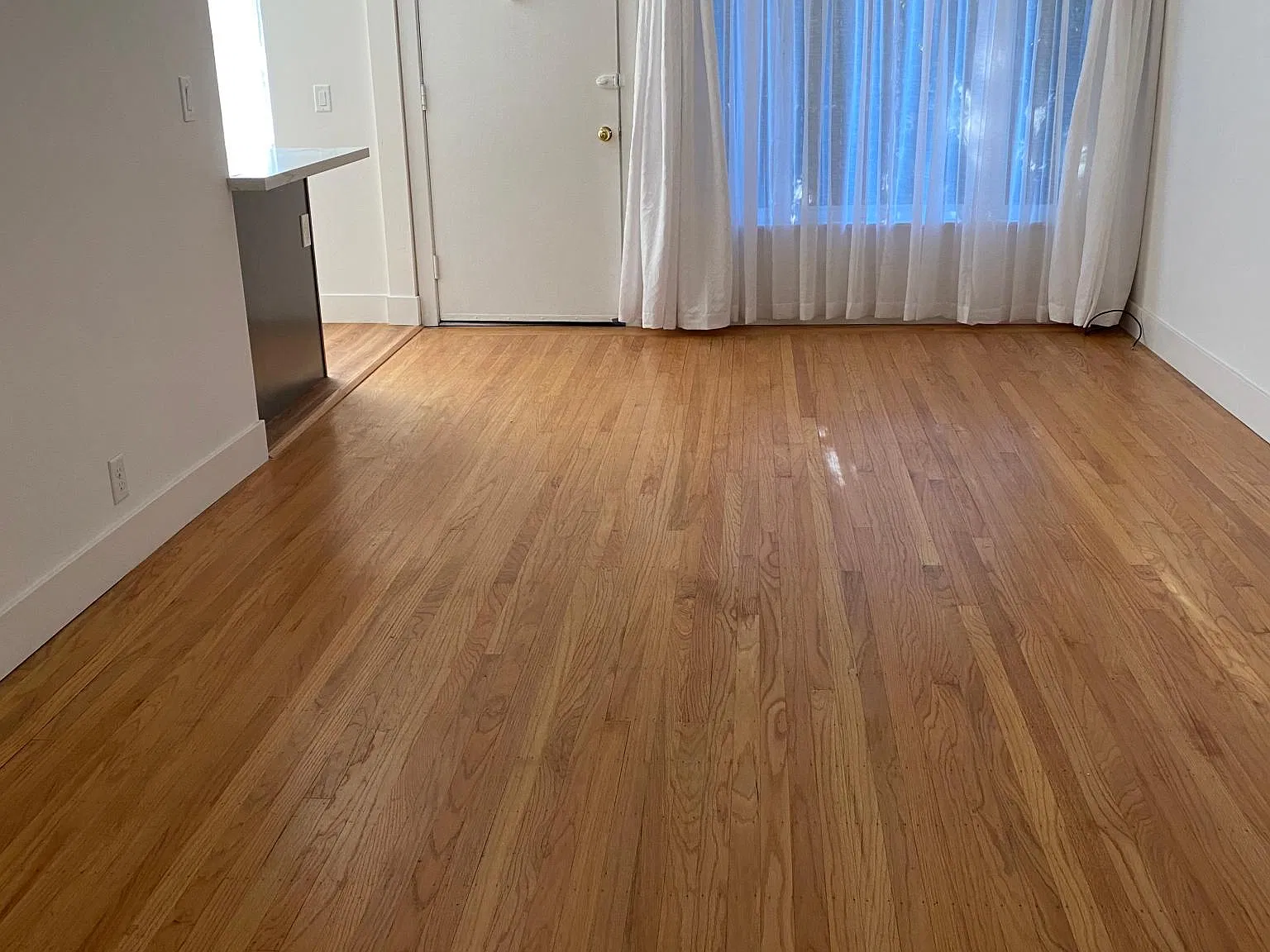 1600 San Carlos Ave — Photo 3