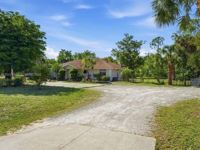 1110 22nd Ave NE, Naples, FL, 34120