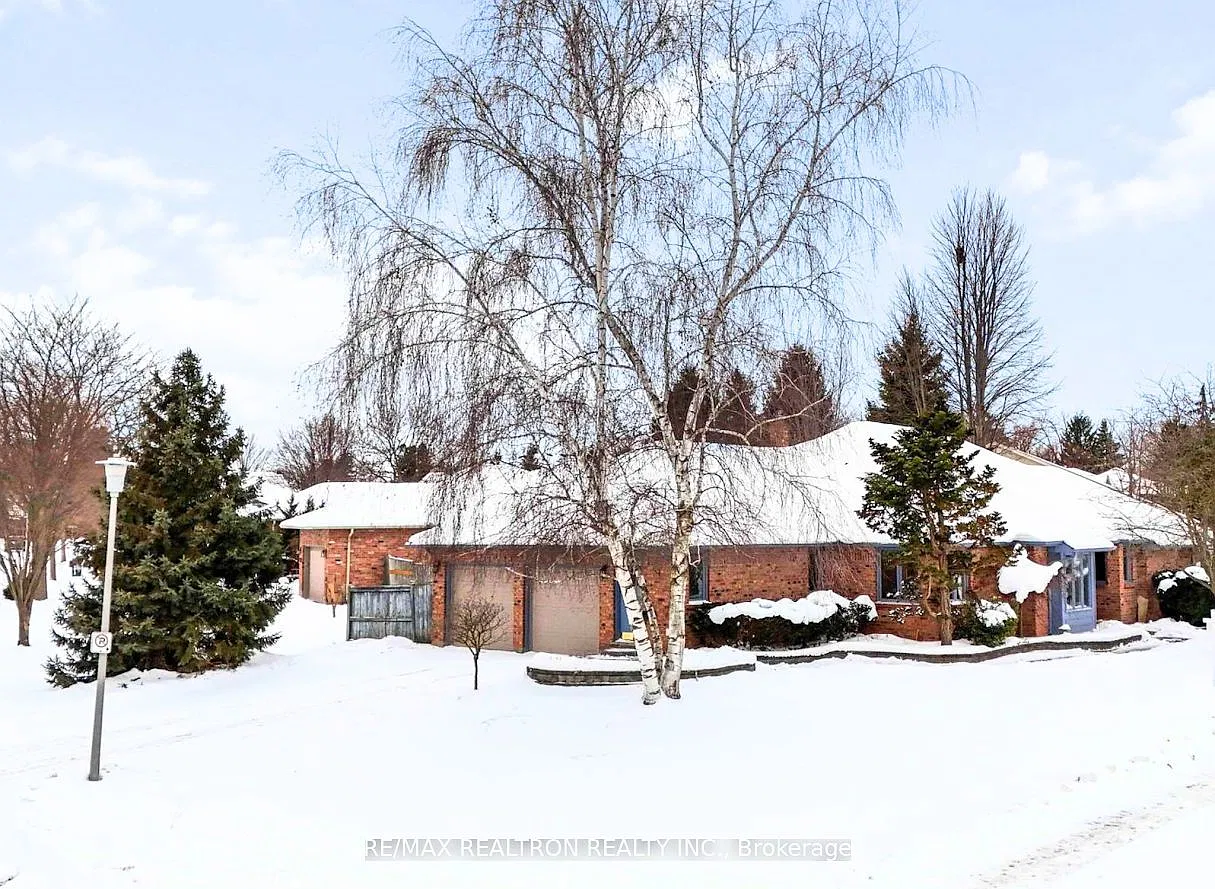 3 bed, $1,000 — Photo 2