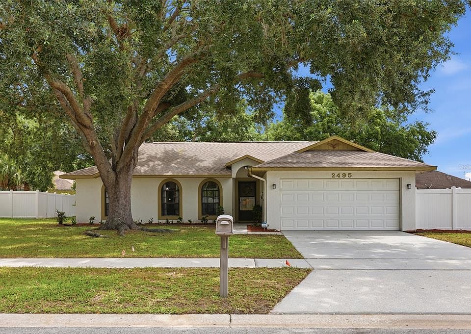 1st image of 2495 Pine Chase Cir
