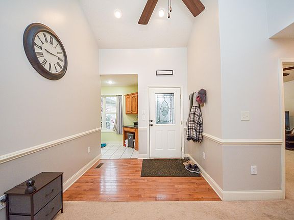 4th image of 254 Chetola Dr NE