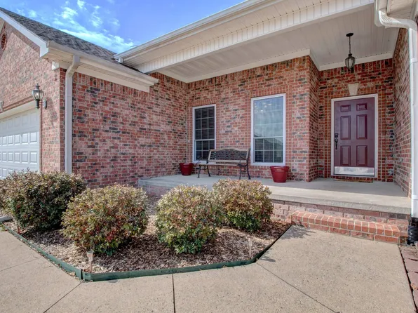 3609 Westshore Dr, Sherwood, AR 72120