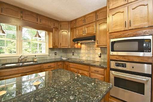 4th image of 2248 Chadds Creek Dr