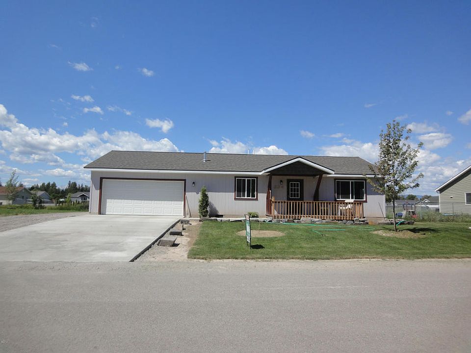 1st image of 224 Sleepy Horse Ln