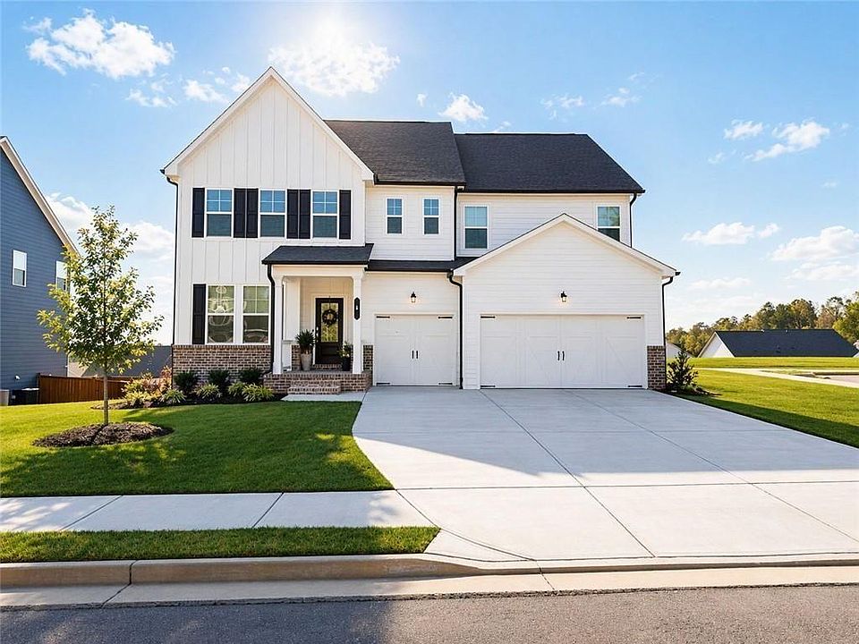 1st image of 8 Andalusa Ct
