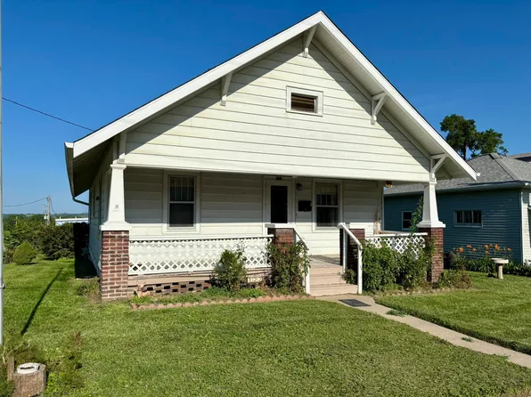 122 N 9th St, Missouri Valley, IA 51555