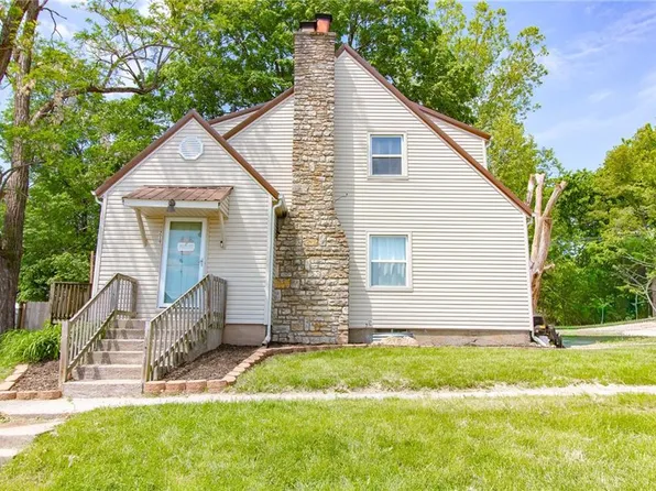 219 S Front St, Pleasant Hill, MO 64080