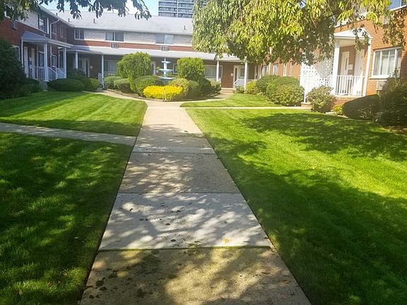 3rd image of 1315 Anderson Ave #24-1524