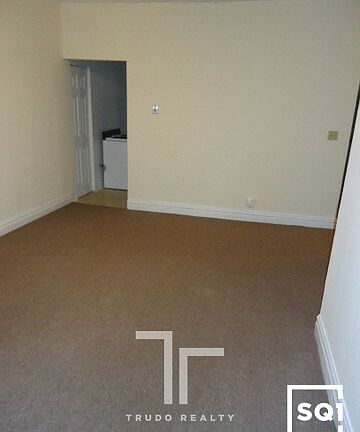 3rd image of 1530 N Kedzie Ave #1534-1G