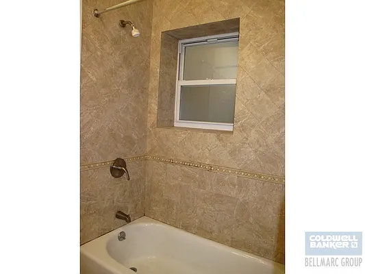 Rented by Aclawrence | media 27