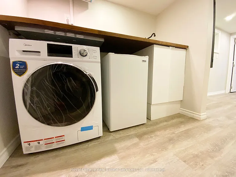 2028 Marine Dr #LOWER LEVEL — Photo 17