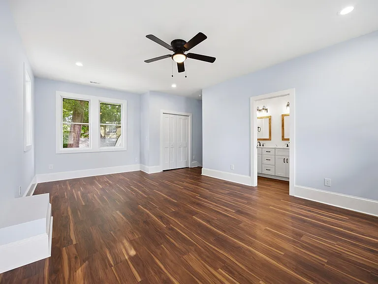 2203 Saint Marys St — Photo 28