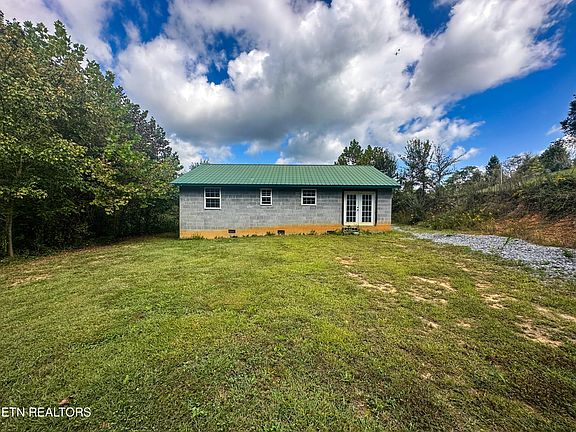 4th image of 1118 Lochness Way #38