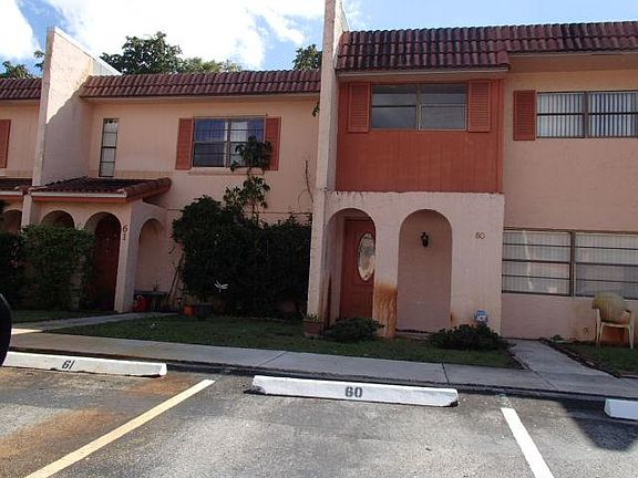 2nd image of 60 Madrid Ln