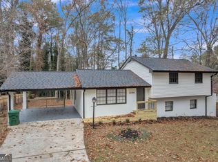 3296 Columbia Woods Dr, Decatur, GA 30032