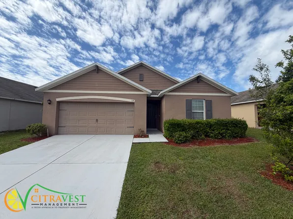 130 Fall Glo Rd, Winter Haven, FL 33880