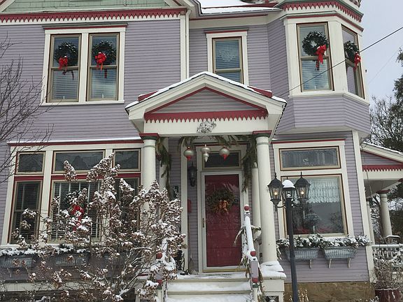 3rd image of 408 Arthur Ave