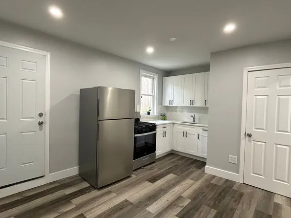 166 Cator Ave, Jersey City, NJ 07305
