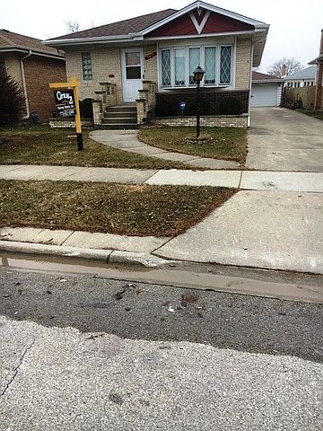 1st image of 5037 N Leonard Dr